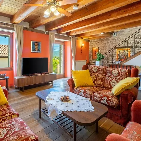 House Carpe Diem 펜션