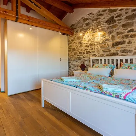 House Carpe Diem Ferienhaus Jurdani
